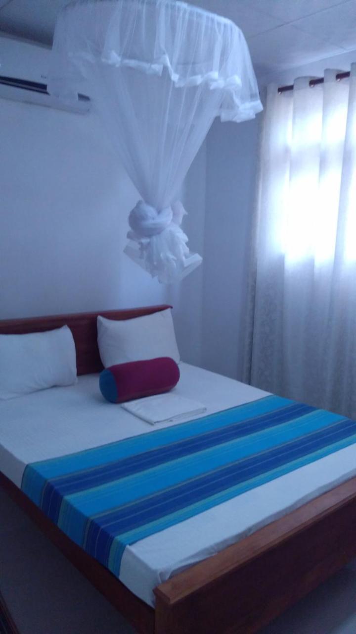 Umaya Holiday Home Anuradhapura Exterior foto